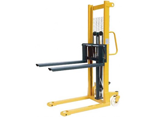 2噸C形鋼手動(dòng)堆高車(chē)